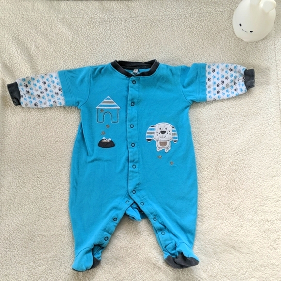 Pekkle plus four pack of baby footed onesie pajamas 0-3 month size - Picture 2 of 9